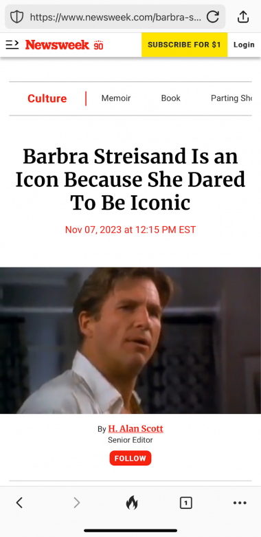 NewsweekのUI。メニューは右向きの矢印つきの3本の横線で表されている。